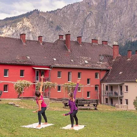 Erzberg Alpin By Alps 公寓 艾森埃尔茨